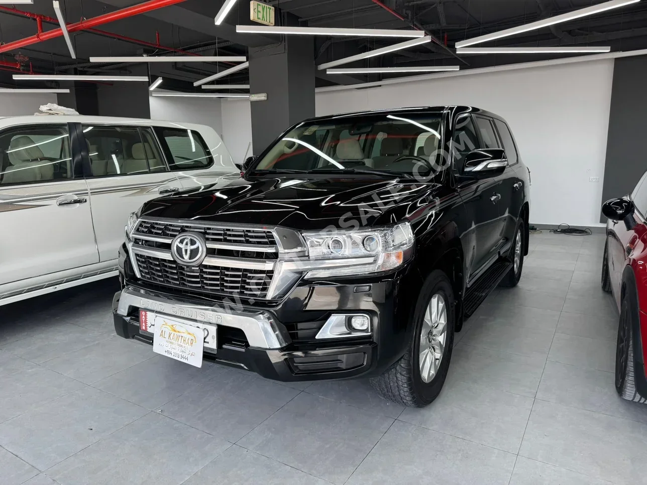 Toyota Land Cruiser GXR 2019 Automatic 228,000 Km 8 Cylinder Four Wheel Drive (4WD) SUV Black