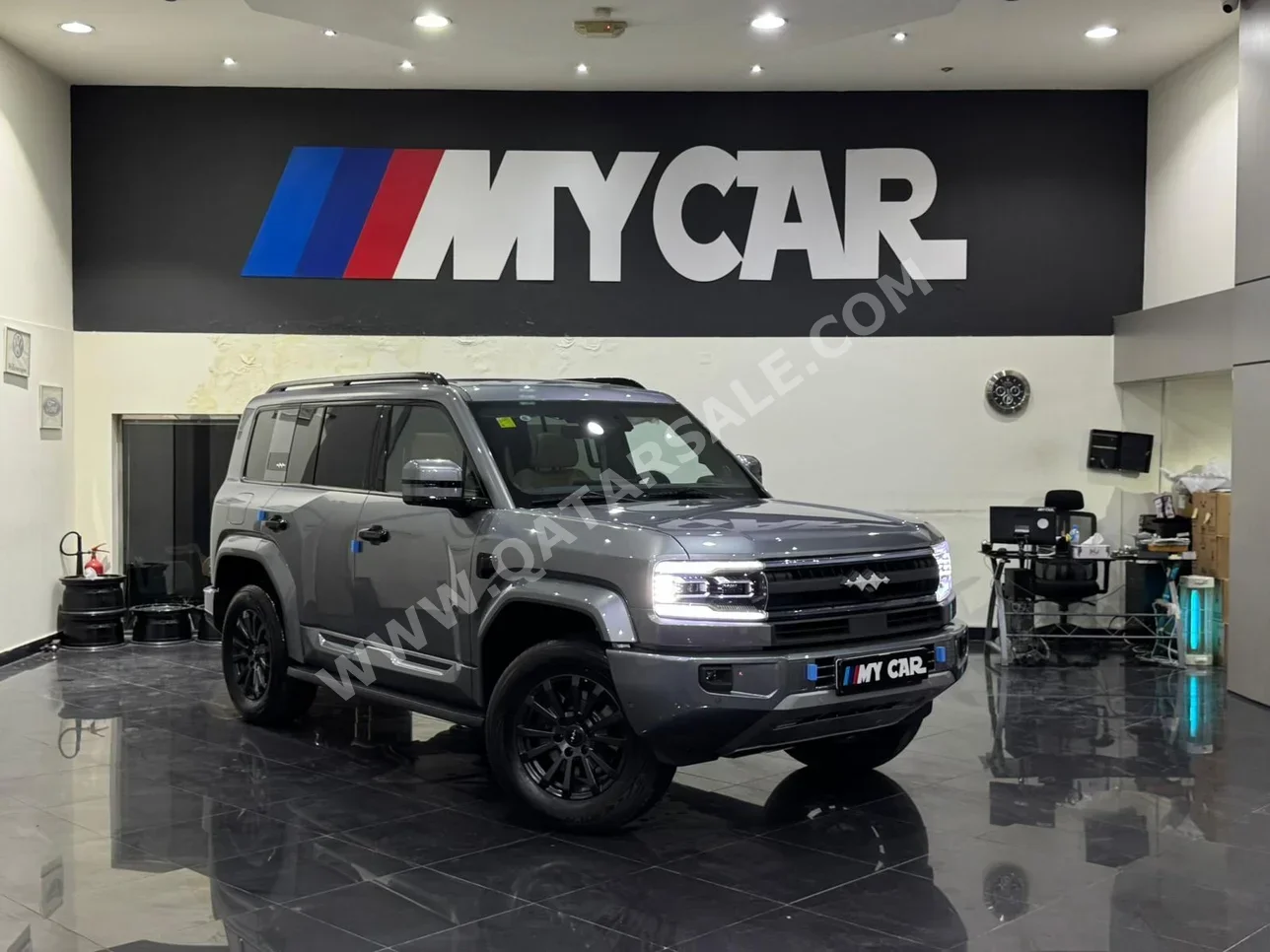 بي واي دي ليوبيرد 5 الترا 5 2026 اوتوماتيك 0 كم 4 سلندر دفع رباعي اس يو في رمادي