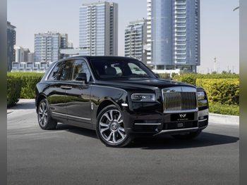 Rolls-Royce  Cullinan  2020  Automatic  6,000 Km  12 Cylinder  Four Wheel Drive (4WD)  SUV  Black