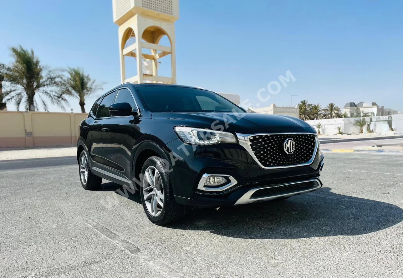 ام جي  اتش اس  2021  اوتوماتيك  121,000 كم  4 سلندر  دفع رباعي  اس يو في  أسود