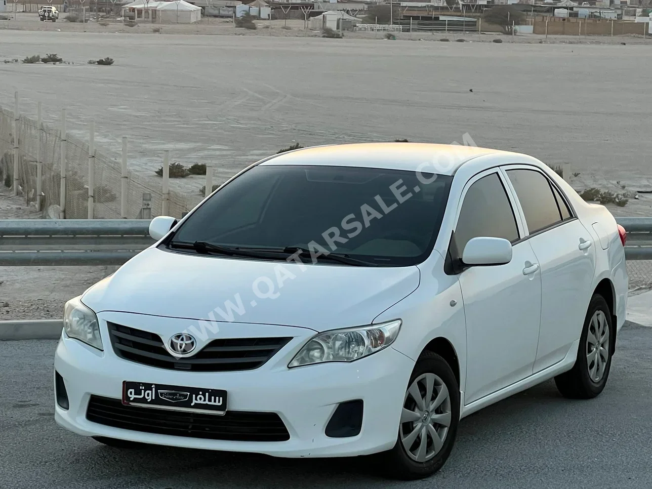 Toyota Corolla XLI 2013 Automatic 101,000 Km 4 Cylinder Front Wheel Drive (FWD) Sedan White