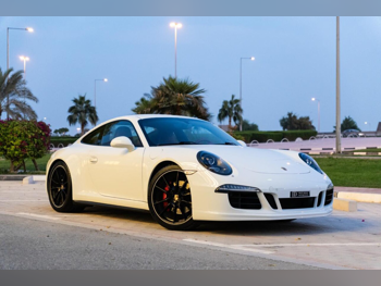 Porsche  911  Carrera 4S  2013  Automatic  78,000 Km  6 Cylinder  Rear Wheel Drive (RWD)  Coupe / Sport  White