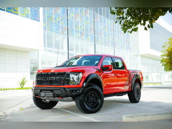 فورد  رابتر  ار  2023  اوتوماتيك  0 كم  8 سلندر  دفع رباعي  بيكب  أحمر  تحت الضمان