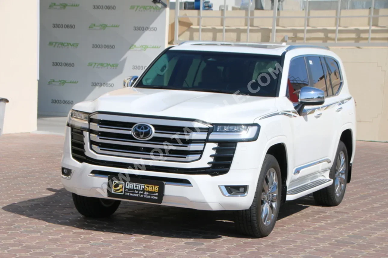 تويوتا  لاند كروزر  في اكس ار توين توربو  2025  اوتوماتيك  1,700 كم  6 سلندر  دفع رباعي  اس يو في  أبيض  تحت الضمان