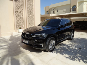 بي ام دبليو  الفئة - اكس  اكس 5  2018  اوتوماتيك  52,000 كم  6 سلندر  دفع رباعي  اس يو في  أسود