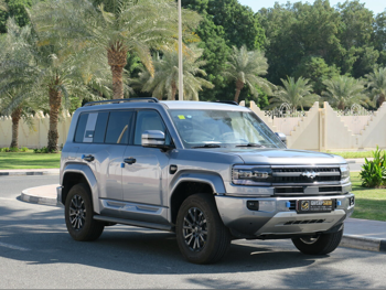 بي واي دي  ليوبيرد 5  الترا 5  2026  اوتوماتيك  0 كم  4 سلندر  دفع كلي مستمر  اس يو في  رمادي