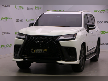 لكزس ال اكس 700 اتش 2025 اوتوماتيك 12,000 كم 6 سلندر دفع رباعي اس يو في أبيض تحت الضمان