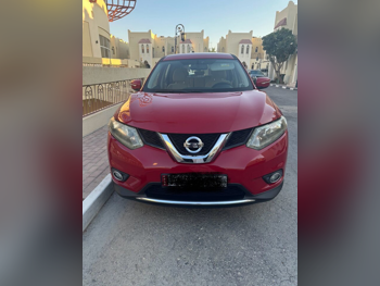 Nissan  X-Trail  SV  2016  Automatic  95 Km  4 Cylinder  Four Wheel Drive (4WD)  SUV  Red