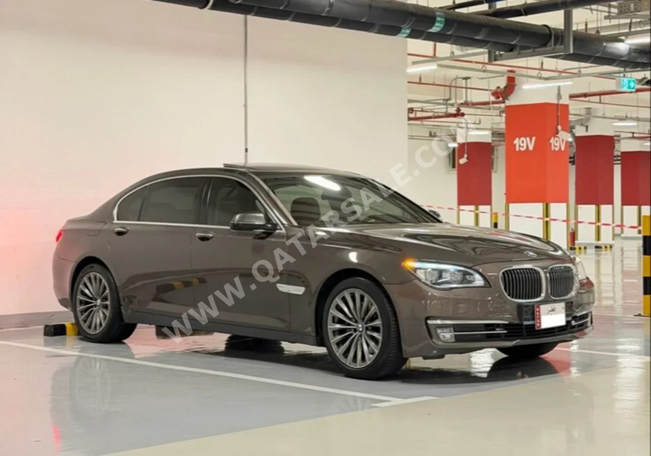 BMW  7-Series  730 Li  2014  Automatic  198,000 Km  6 Cylinder  Rear Wheel Drive (RWD)  Sedan  Brown