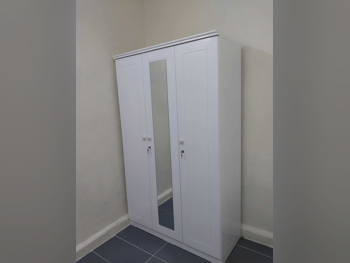 خزائن ودواليب الملابس والزينة - دوحة فيرنيتشر  - خزائن  - أبيض