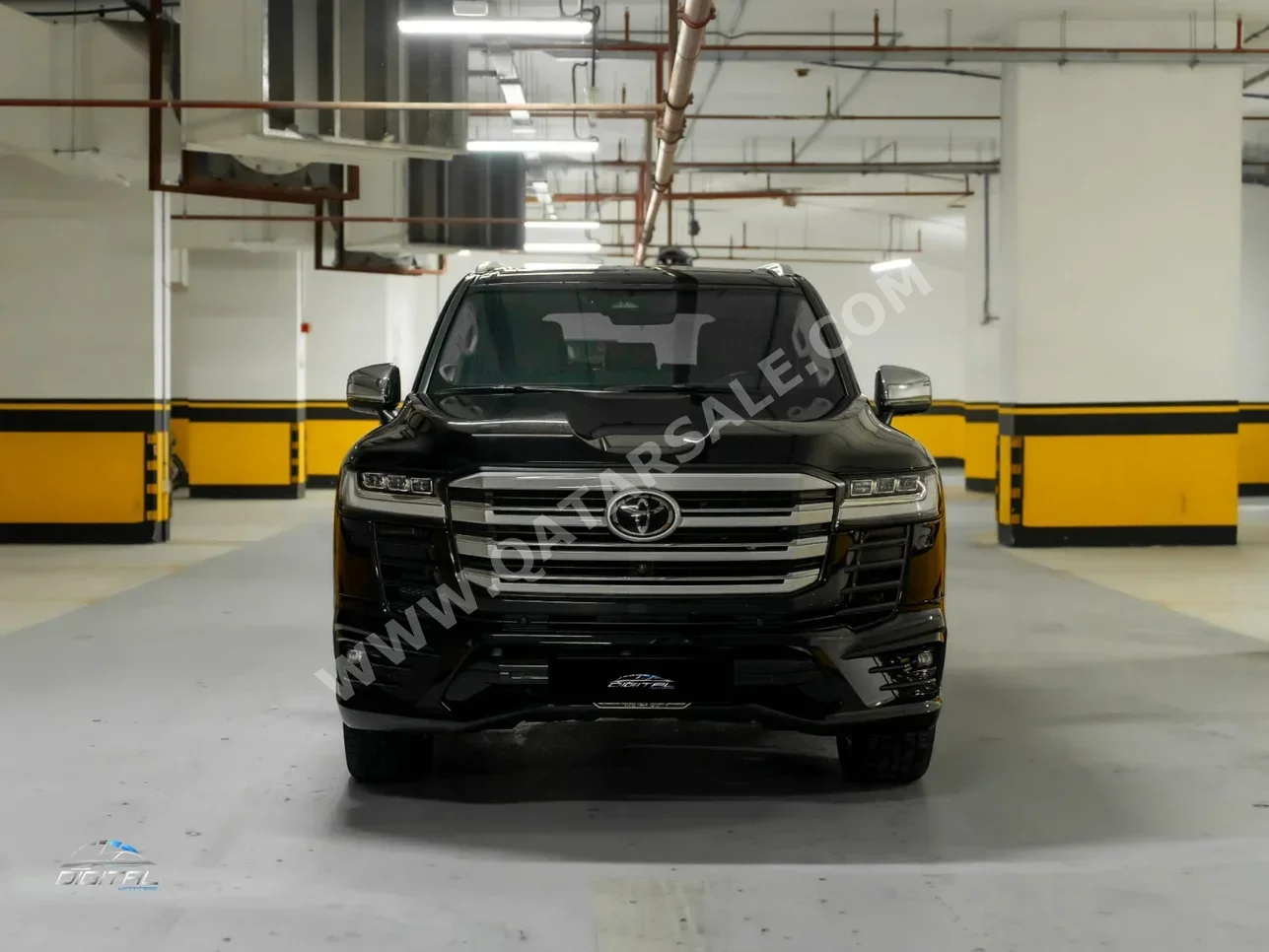 Toyota  Land Cruiser  VXR Twin Turbo  2025  Automatic  12,500 Km  6 Cylinder  Four Wheel Drive (4WD)  SUV  Black  With Warranty