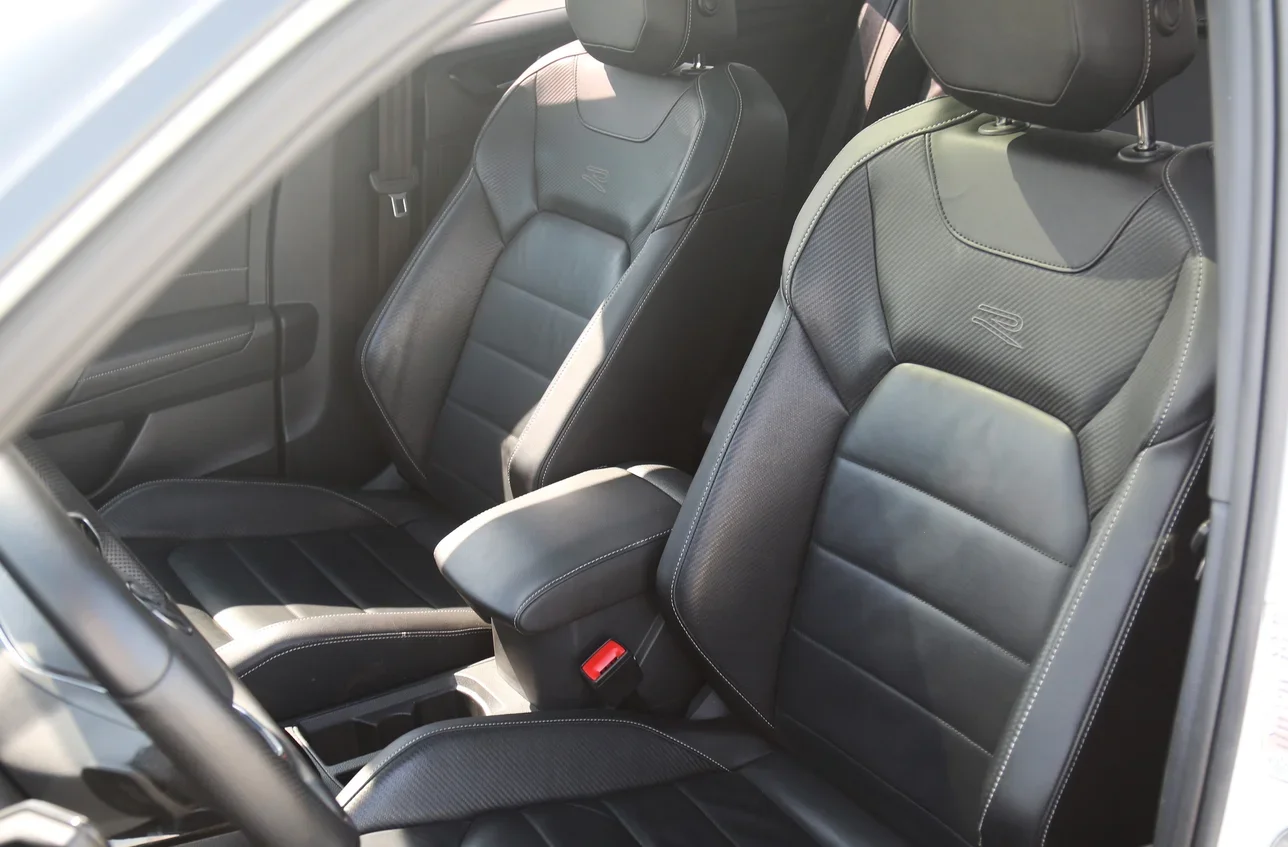 Volkswagen  T-Roc  4 Cylinder  SUV 2x4  White  2023