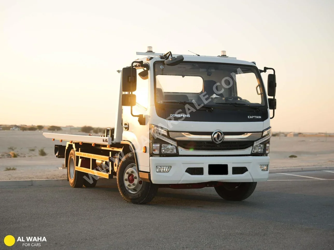 Dongfeng  Captain - C  2022  Manual  6,000 Km  4 Cylinder  Four Wheel Drive (4WD)  Pick Up  White  With Warranty