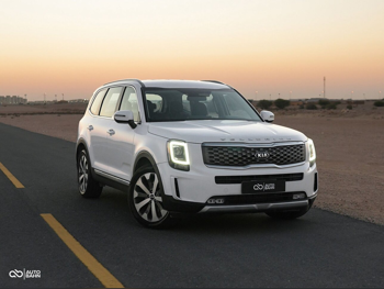 كيا  تيليرويد  2021  اوتوماتيك  126,000 كم  6 سلندر  دفع رباعي  اس يو في  أبيض