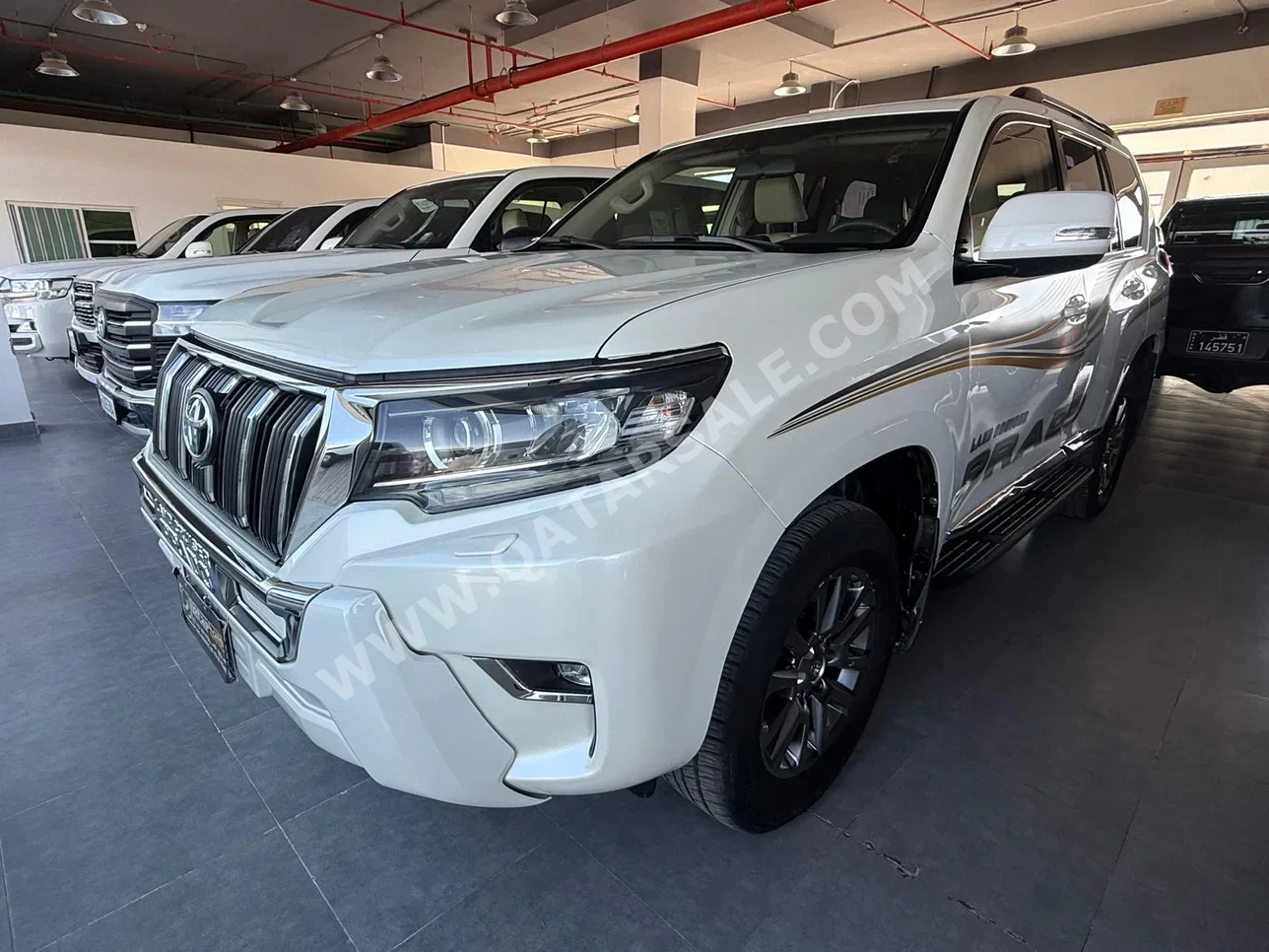 Toyota  Prado  TXL  2019  Automatic  320,000 Km  6 Cylinder  Four Wheel Drive (4WD)  SUV  White
