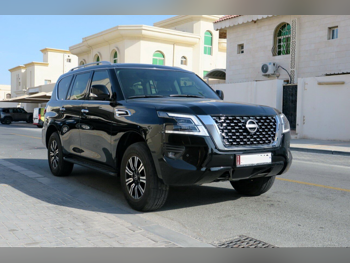 نيسان باترول اس اي 2023 اوتوماتيك 38,000 كم 6 سلندر دفع رباعي اس يو في أسود