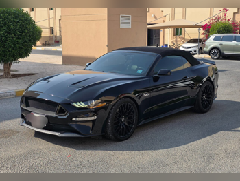 Ford  Mustang  GT Premium  2019  Automatic  88,000 Km  8 Cylinder  Rear Wheel Drive (RWD)  Coupe / Sport  Black