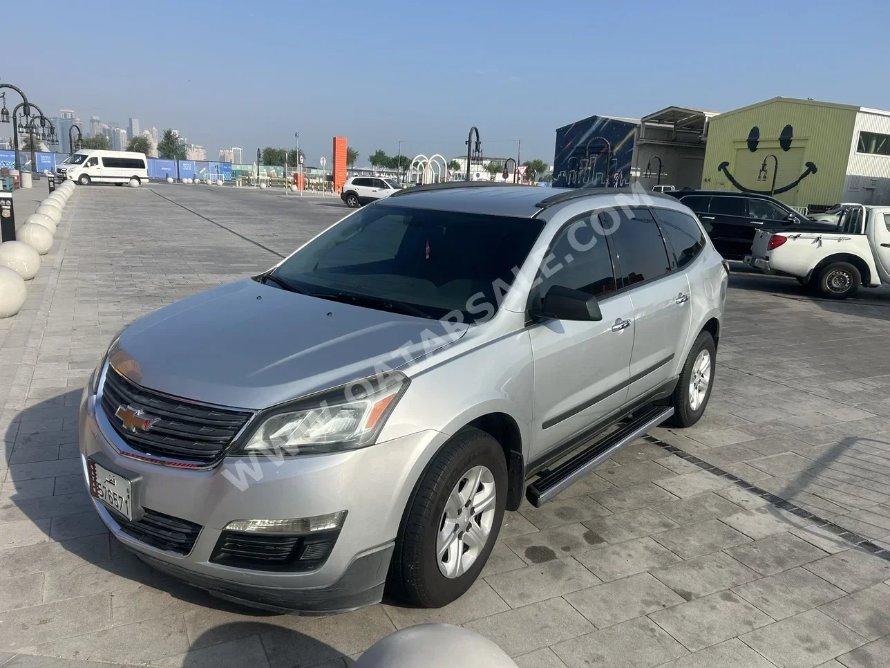 Chevrolet  Traverse  LS  2013  Automatic  171,000 Km  6 Cylinder  Front Wheel Drive (FWD)  SUV  Silver