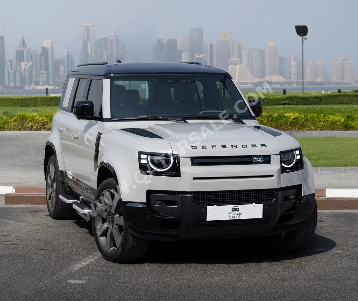 Land Rover  Defender  4 Cylinder  SUV 2x4  White  2026
