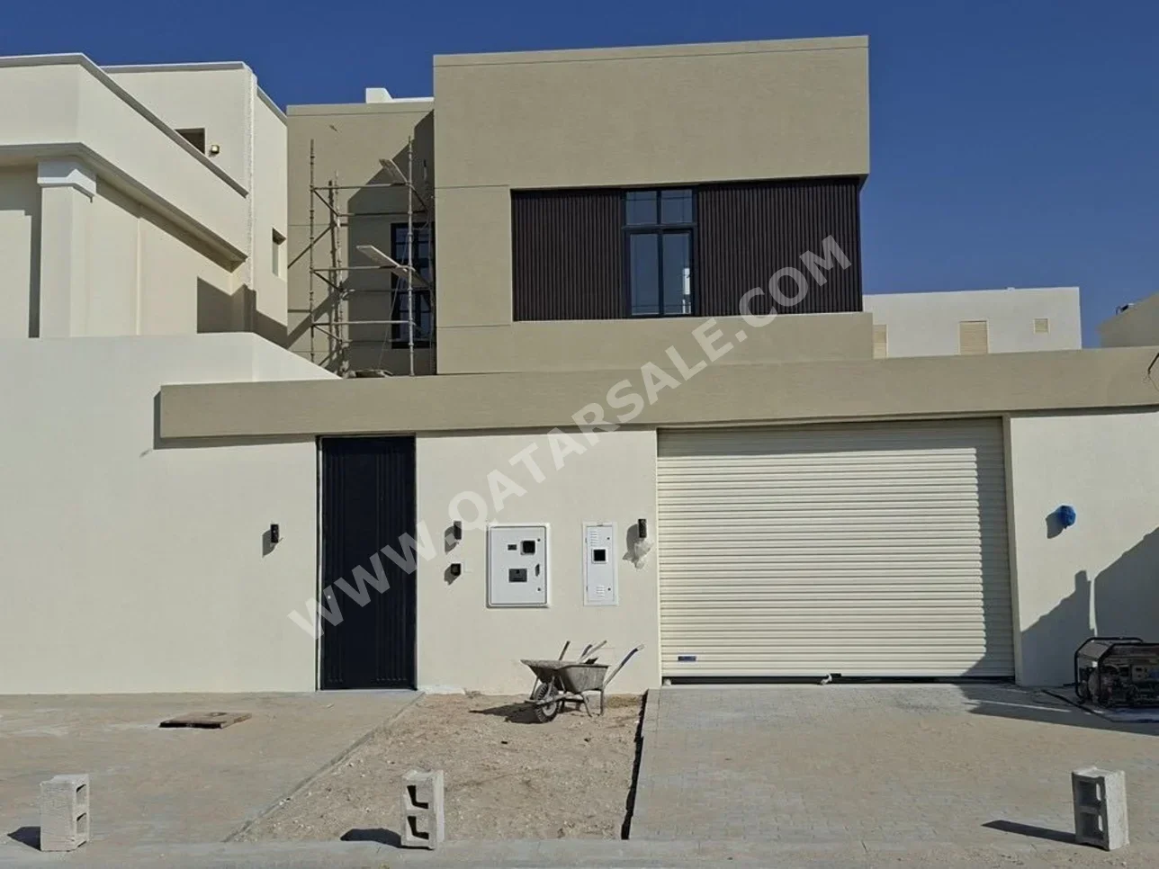 Family Residential  - Not Furnished  - Al Daayen  - Umm Qarn  - 6 Bedrooms