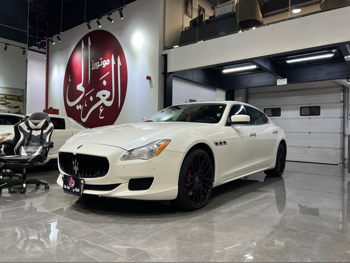 مزاراتي  كواتروبورتي  جي تي اس  2015  اوتوماتيك  95,000 كم  8 سلندر  دفع كلي مستمر  سيدان  أبيض لؤلؤي