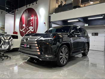 لكزس  ال اكس  600 لكجري  2022  اوتوماتيك  74,000 كم  6 سلندر  دفع رباعي  اس يو في  أسود  تحت الضمان