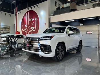 لكزس  ال اكس  600 لكجري  2025  اوتوماتيك  1,000 كم  6 سلندر  دفع رباعي  اس يو في  أبيض لؤلؤي  تحت الضمان