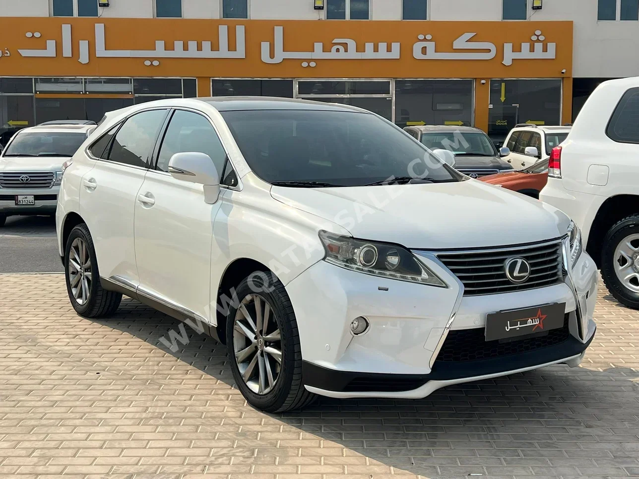 Lexus RX 350 2013 Automatic 131,000 Km 6 Cylinder Four Wheel Drive (4WD) SUV White
