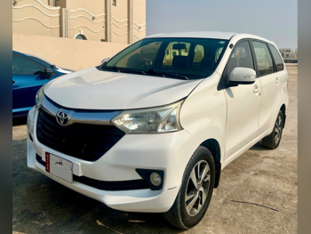 Toyota  Avanza  2017  Automatic  240,000 Km  4 Cylinder  Rear Wheel Drive (RWD)  SUV  White