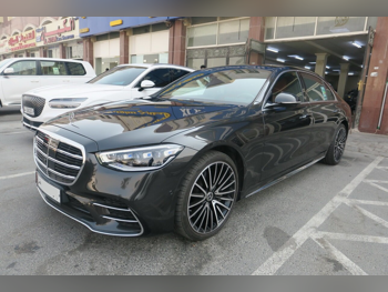 Mercedes-Benz  S-Class  450  2024  Automatic  5,000 Km  6 Cylinder  Rear Wheel Drive (RWD)  Sedan  Black  With Warranty