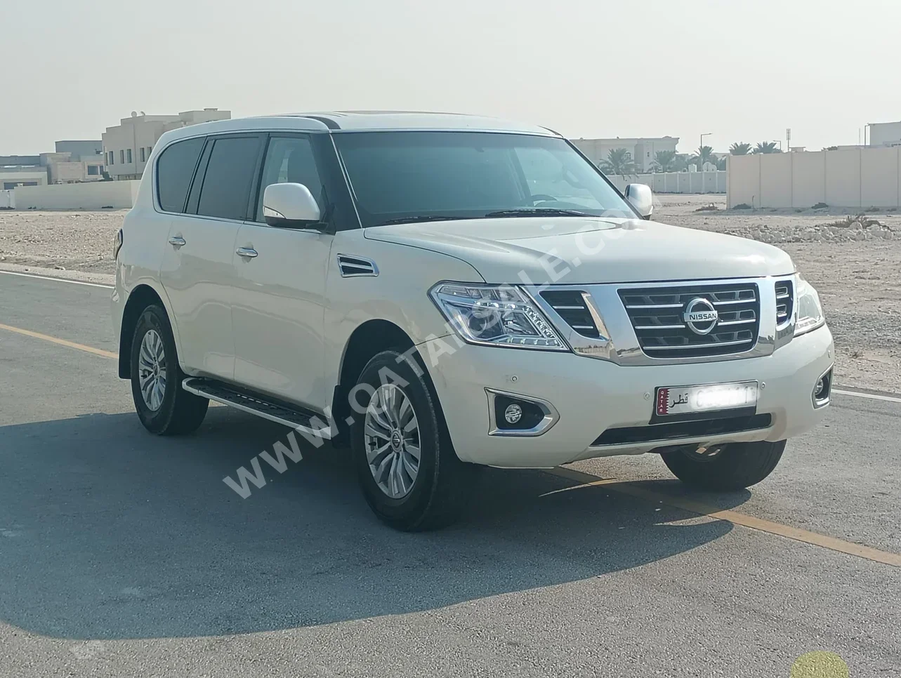 Nissan  Patrol  2014  Manual  280,000 Km  6 Cylinder  Four Wheel Drive (4WD)  SUV  White