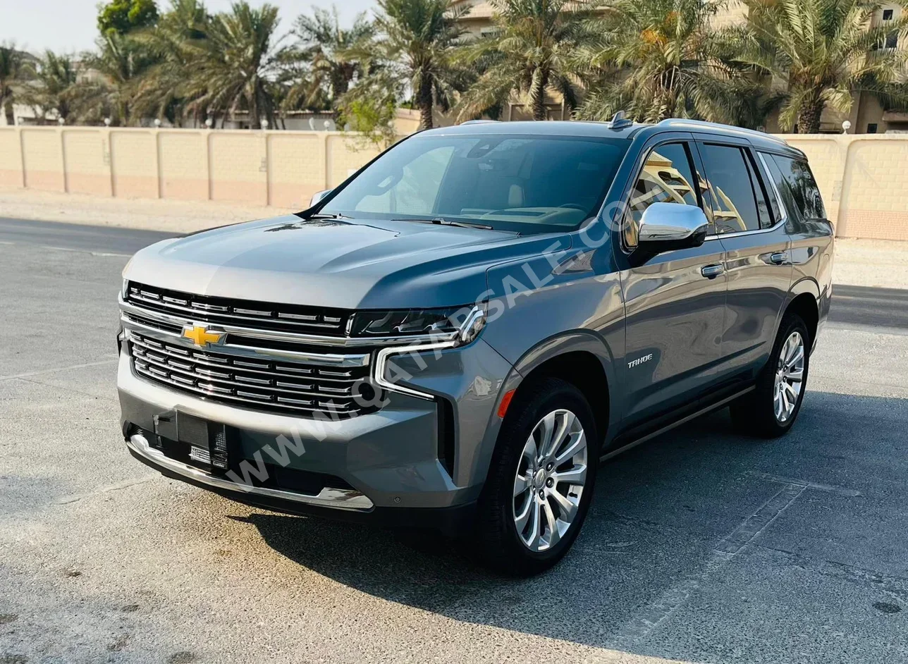 شفروليه تاهو بريمير 2021 اوتوماتيك 70,000 كم 8 سلندر دفع كلي مستمر اس يو في رمادي تحت الضمان