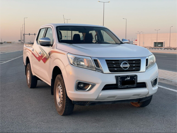 نيسان  نافارا  أس اي  2020  اوتوماتيك  75,000 كم  4 سلندر  دفع خلفي  بيكب  أبيض