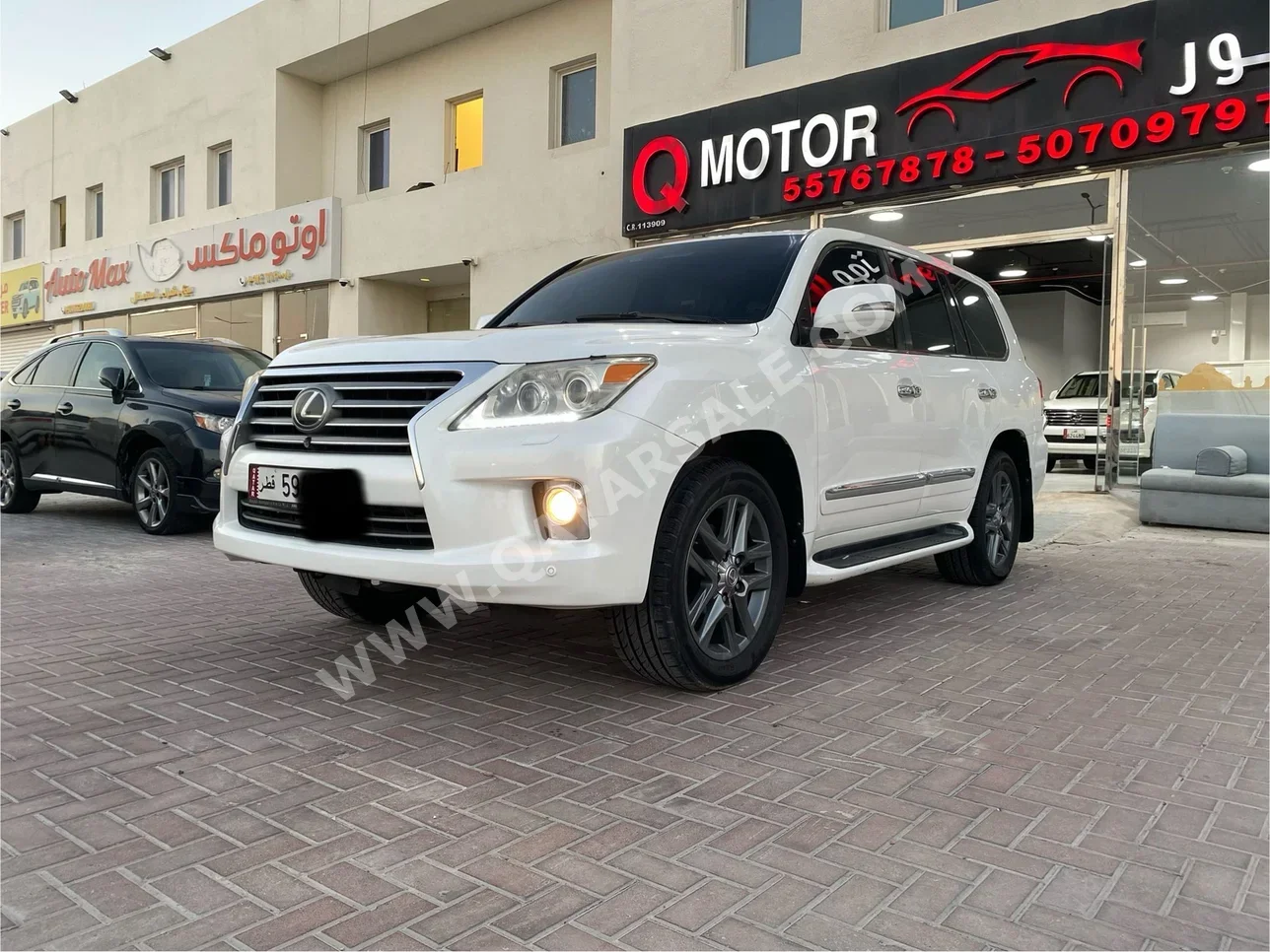 لكزس  ال اكس  570  2012  اوتوماتيك  260,000 كم  8 سلندر  دفع رباعي  اس يو في  أبيض