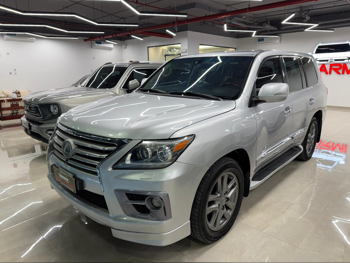 Lexus  LX  570  2012  Automatic  372,000 Km  8 Cylinder  Four Wheel Drive (4WD)  SUV  Silver