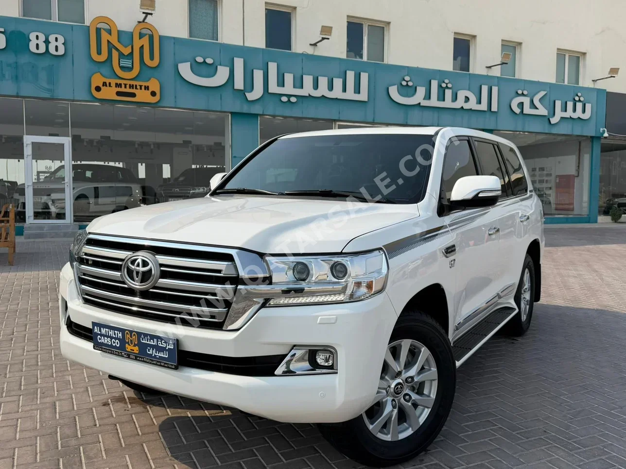 Toyota  Land Cruiser  VXR  2021  Automatic  58,000 Km  8 Cylinder  Four Wheel Drive (4WD)  SUV  White