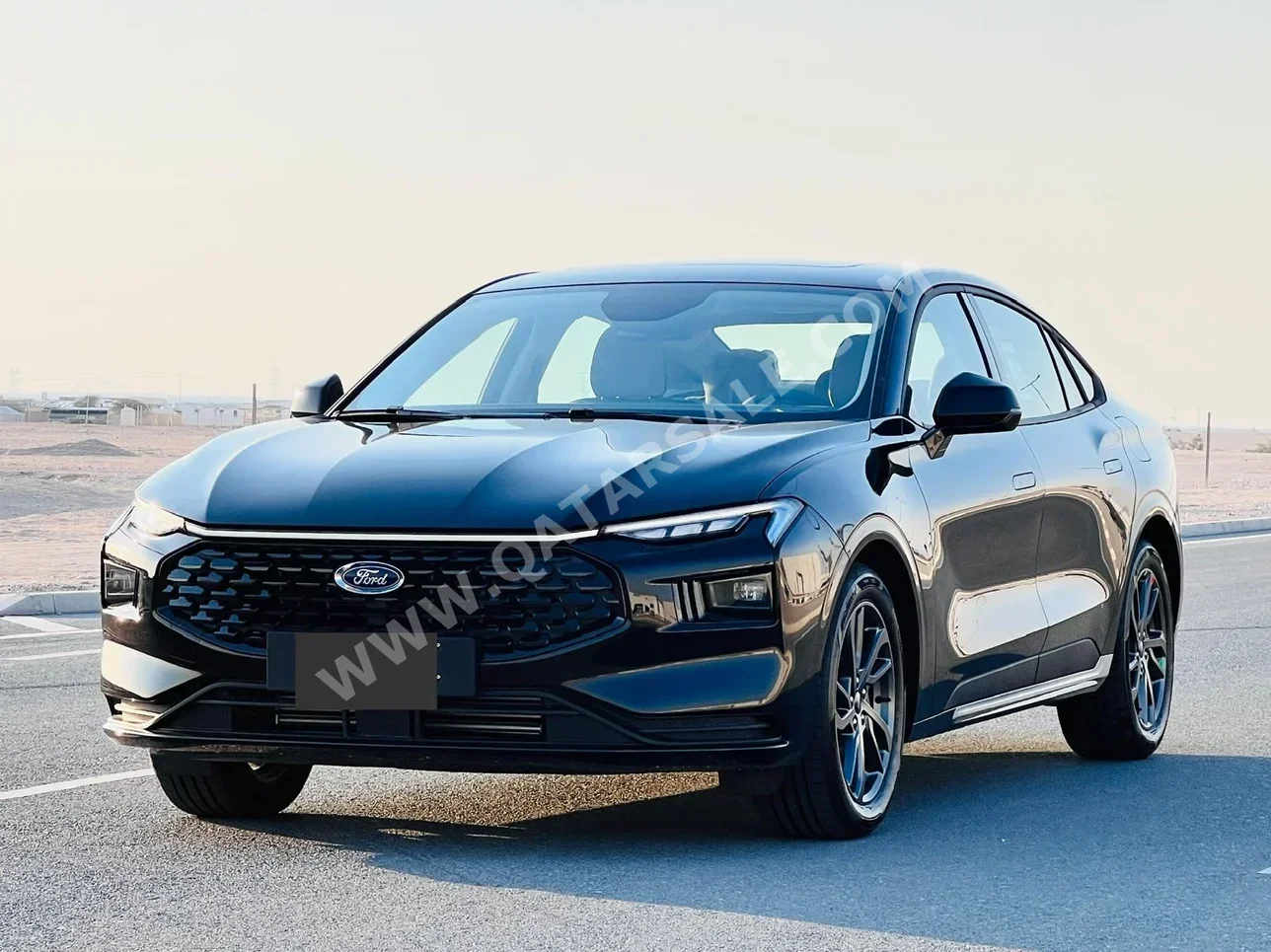 فورد تورس 2026 اوتوماتيك 0 كم 4 سلندر سحب امامي سيدان أسود تحت الضمان