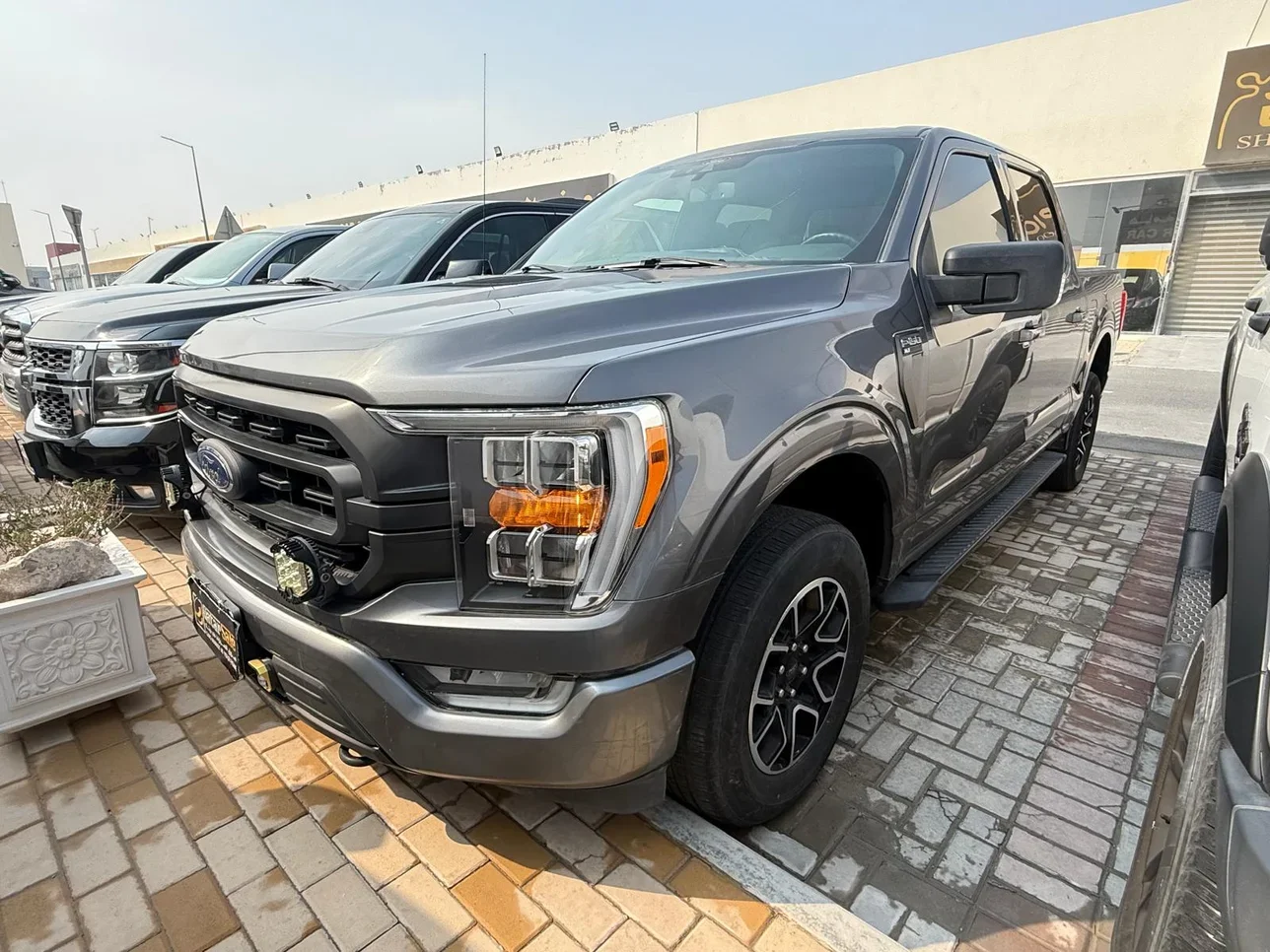 فورد  أف  150  2021  اوتوماتيك  107,000 كم  8 سلندر  دفع رباعي  بيكب  رمادي