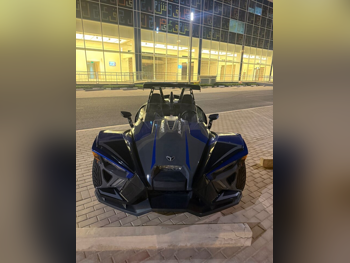 بولاريس  سلينغ شون ار -  2021 - اللون أزرق و فضي