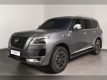 نيسان  باترول  اس اي بلاتينيوم  2022  اوتوماتيك  79,400 كم  6 سلندر  دفع رباعي  اس يو في  رمادي  تحت الضمان