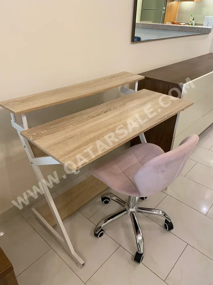 المكاتب ومكاتب الحاسوب - مكتب دراسة