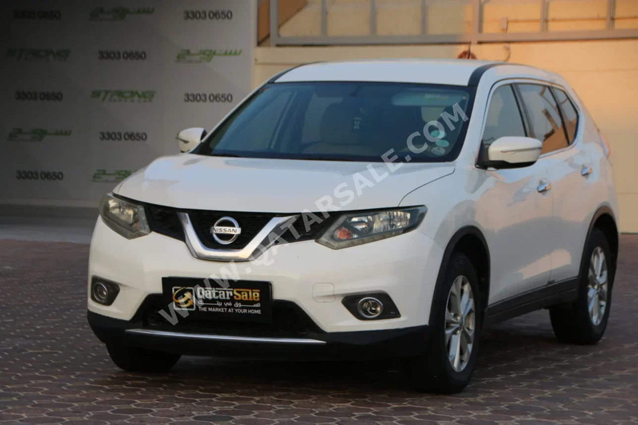 نيسان إكس - ترايل 2016 اوتوماتيك 237,000 كم 4 سلندر دفع رباعي اس يو في أبيض
