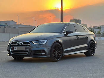 Audi  S  3  2020  Automatic  163,000 Km  4 Cylinder  Rear Wheel Drive (RWD)  Sedan  Gray