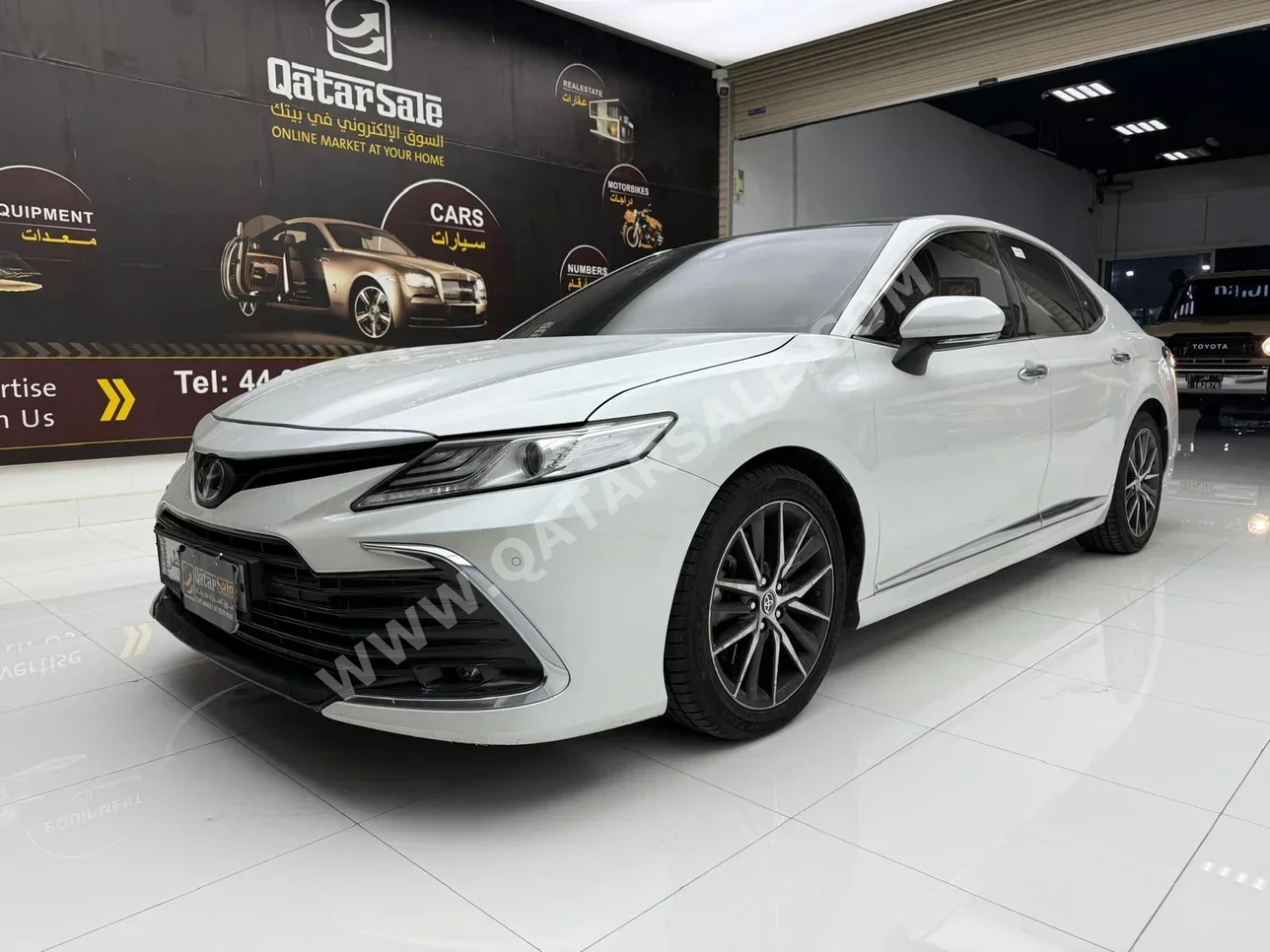 تويوتا  كامري  ليمتد  2024  اوتوماتيك  95,000 كم  6 سلندر  سحب امامي  سيدان  أبيض  تحت الضمان