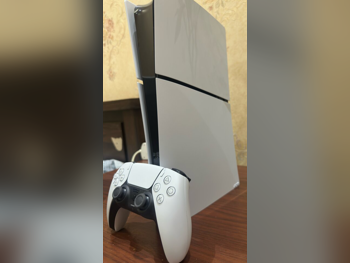 اجهزة العاب الفديو - سوني  - بلاي ستيشن 5 ديجيتل  - 1 تيرابايت  -تشمل أجهز تحكم: 1