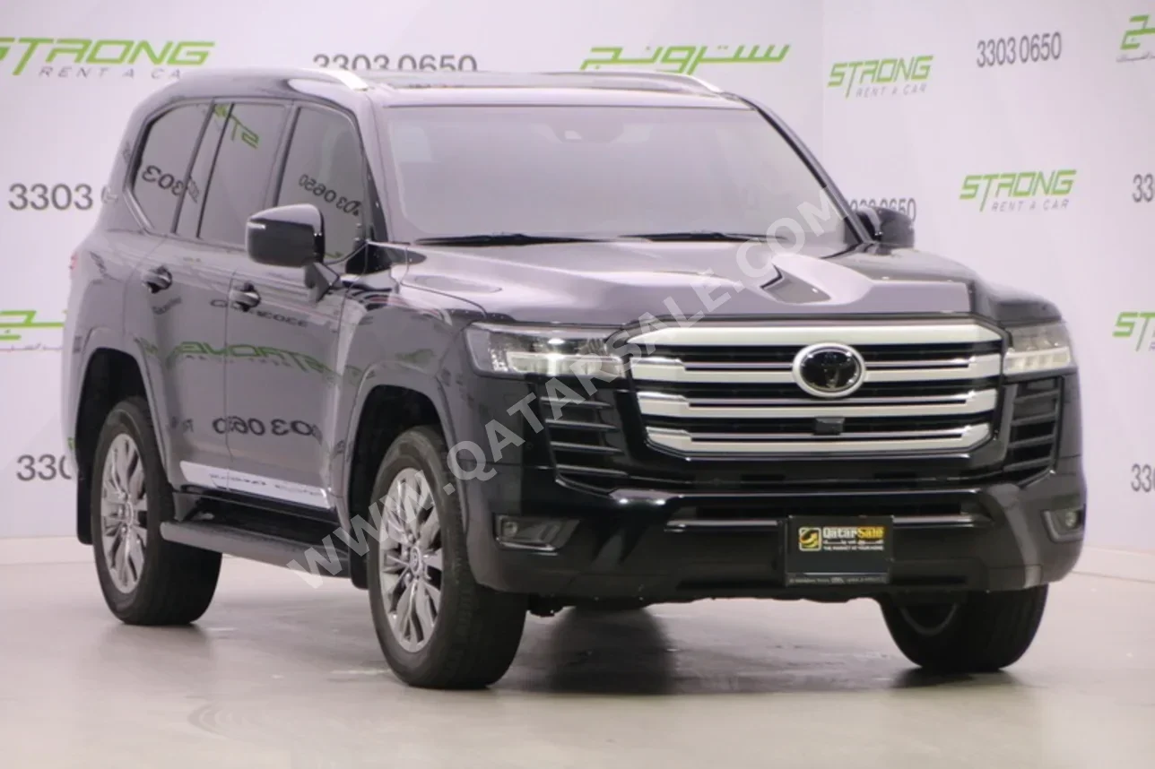 تويوتا  لاند كروزر  جي اكس ار توين توربو  2022  اوتوماتيك  116,000 كم  6 سلندر  دفع رباعي  اس يو في  أسود