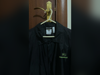 ملابس رجالي قطن \ جاكيتات أسود \ المقاس: 40