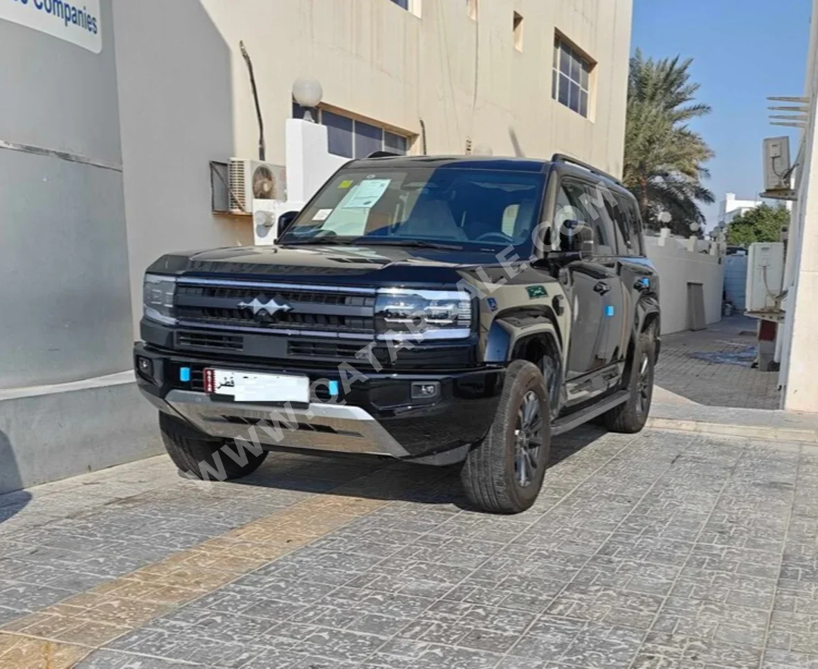 BYD  Leopard 5  Ultra 5  2025  Automatic  0 Km  4 Cylinder  Four Wheel Drive (4WD)  SUV  Black  With Warranty