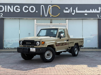 Toyota  Land Cruiser  LX  2024  Automatic  14,000 Km  6 Cylinder  Four Wheel Drive (4WD)  Pick Up  Beige  With Warranty