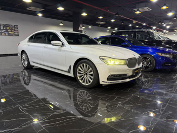 BMW  7-Series  735  2017  Automatic  123,000 Km  6 Cylinder  Rear Wheel Drive (RWD)  Sedan  White